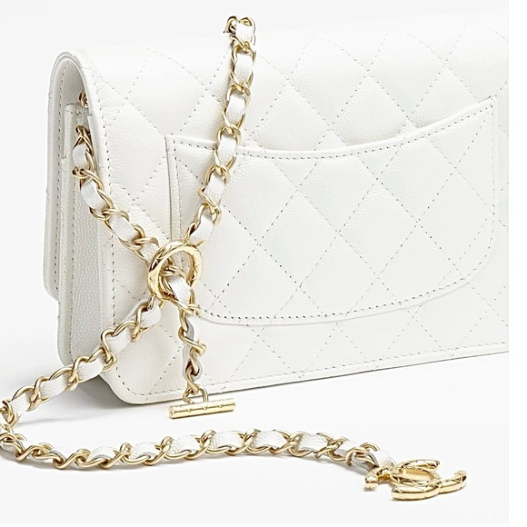 FULL SET - CHANEL 2WAY WOC Pearly White Grained Calfskin & Gold HW (24S) - Picture 4 of 13